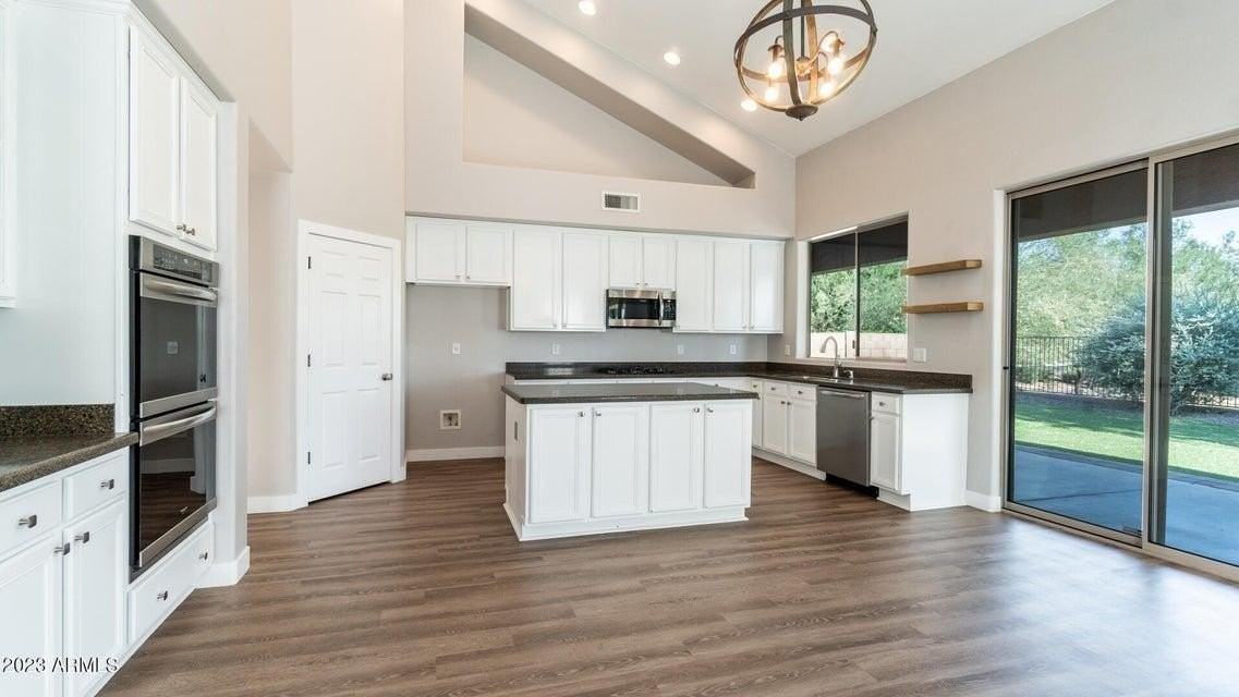 3441 W Little Hopi Dr - Photo 4 of 35