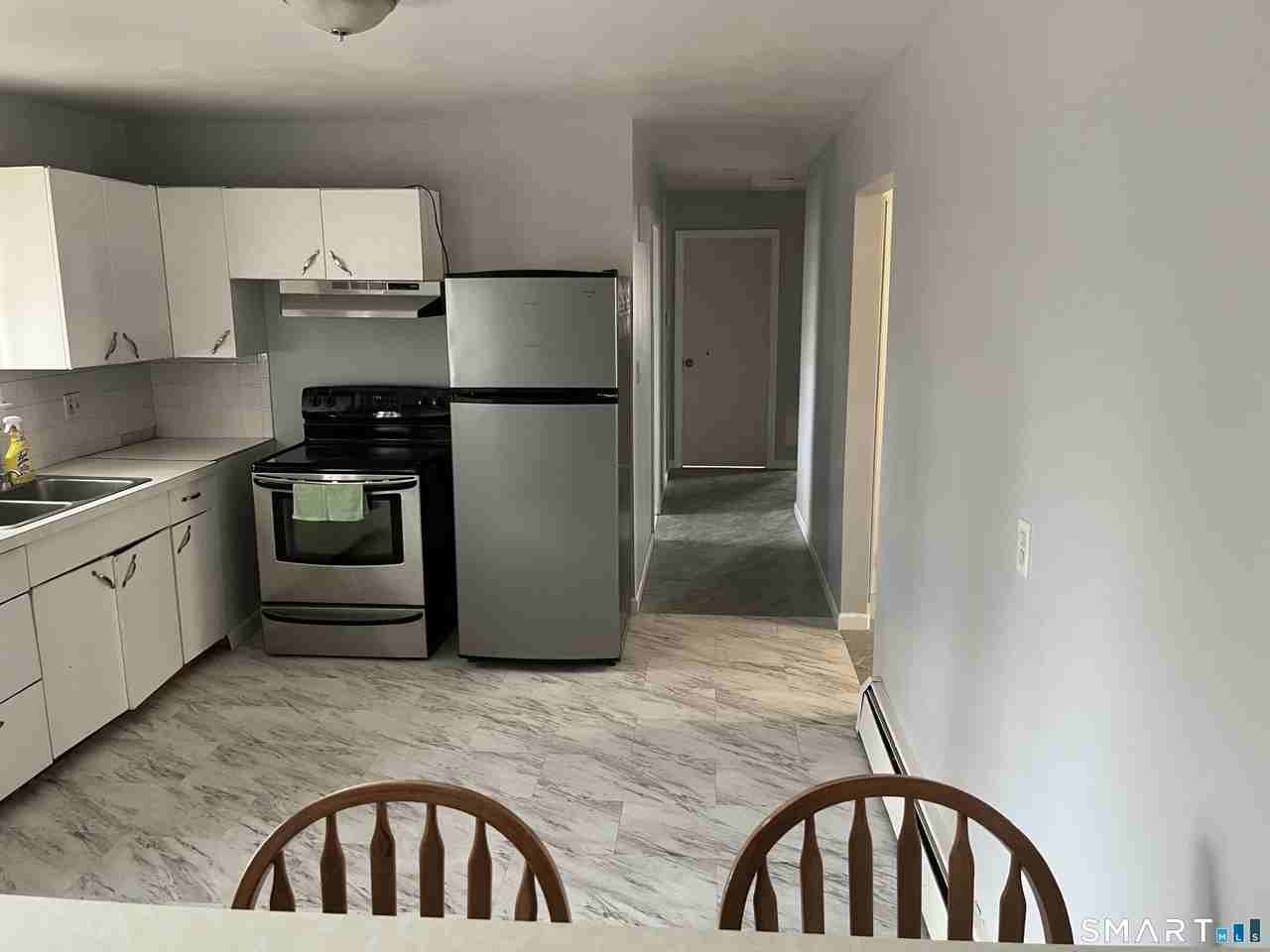 87 Worcester Ave - Photo 3 of 11