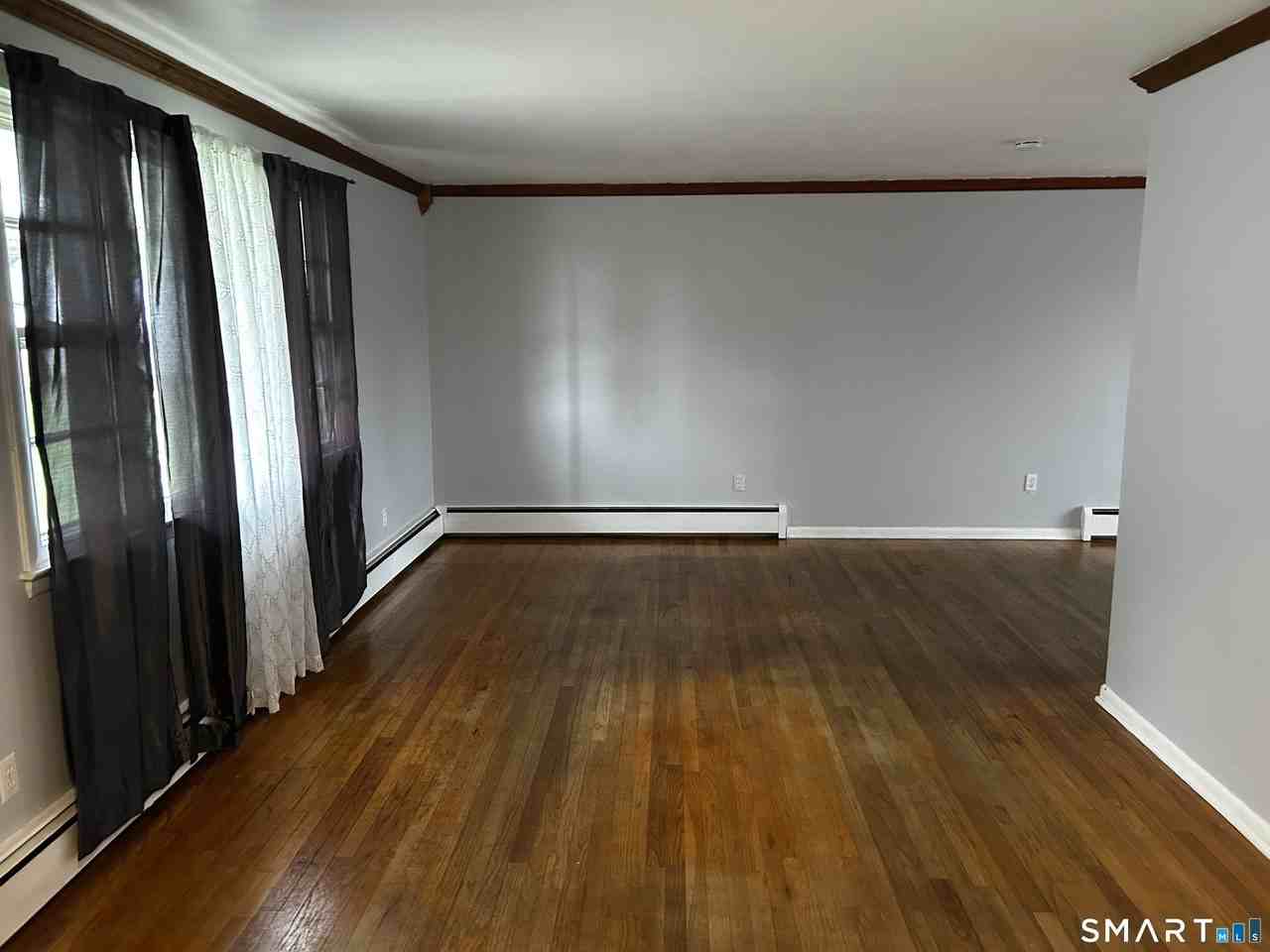 87 Worcester Ave - Photo 6 of 11