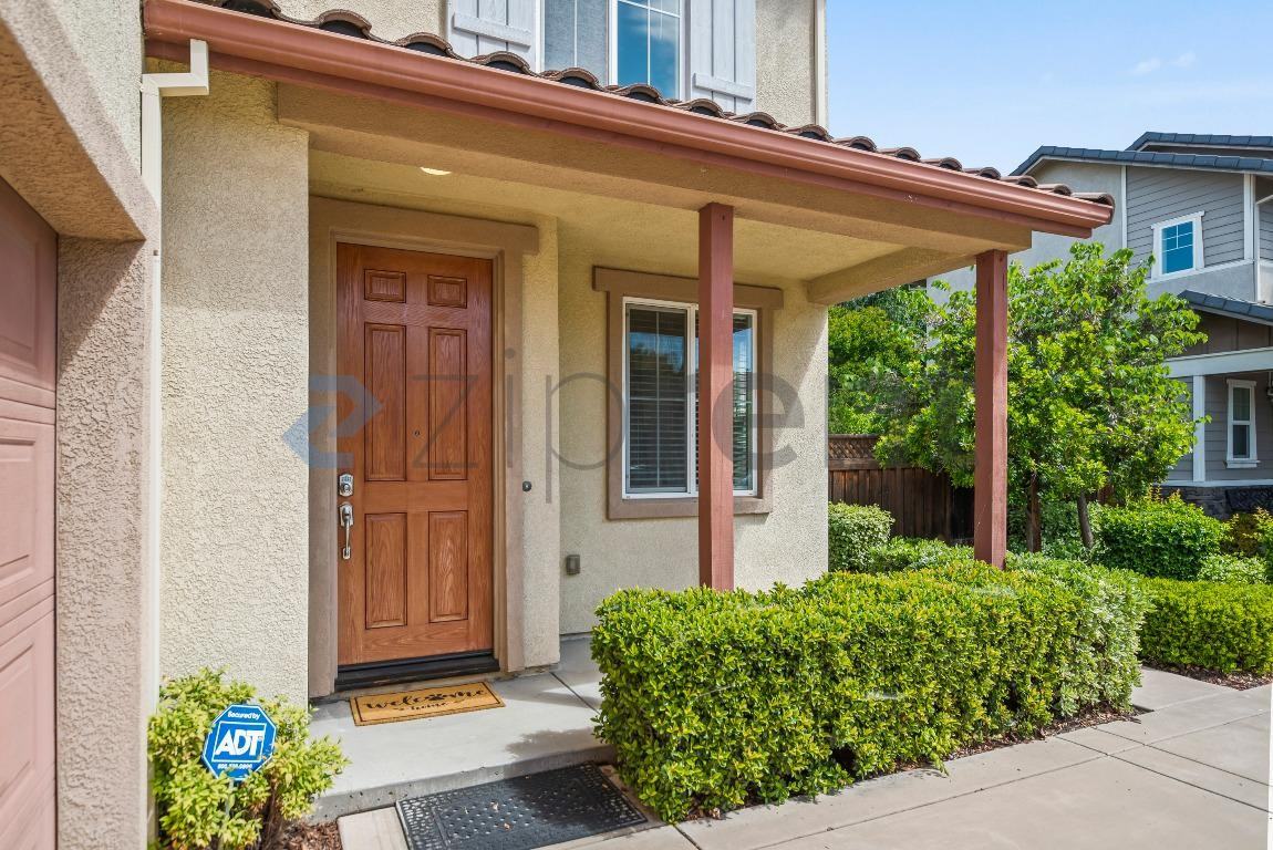 237 W Moraga St - Photo 2 of 31