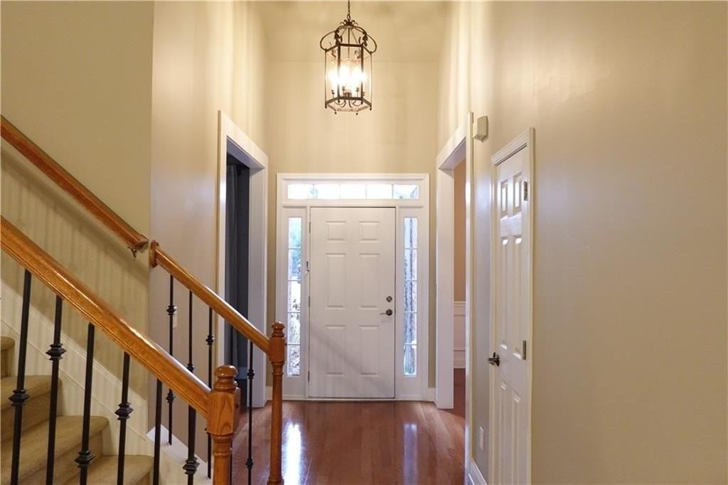 3462 Blanding Ct - Photo 6 of 30