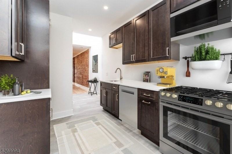 1517 North Ave E #2A - Photo 3 of 21