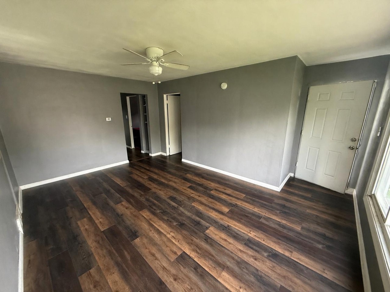 3454 Rhode Island St - Photo 2 of 9