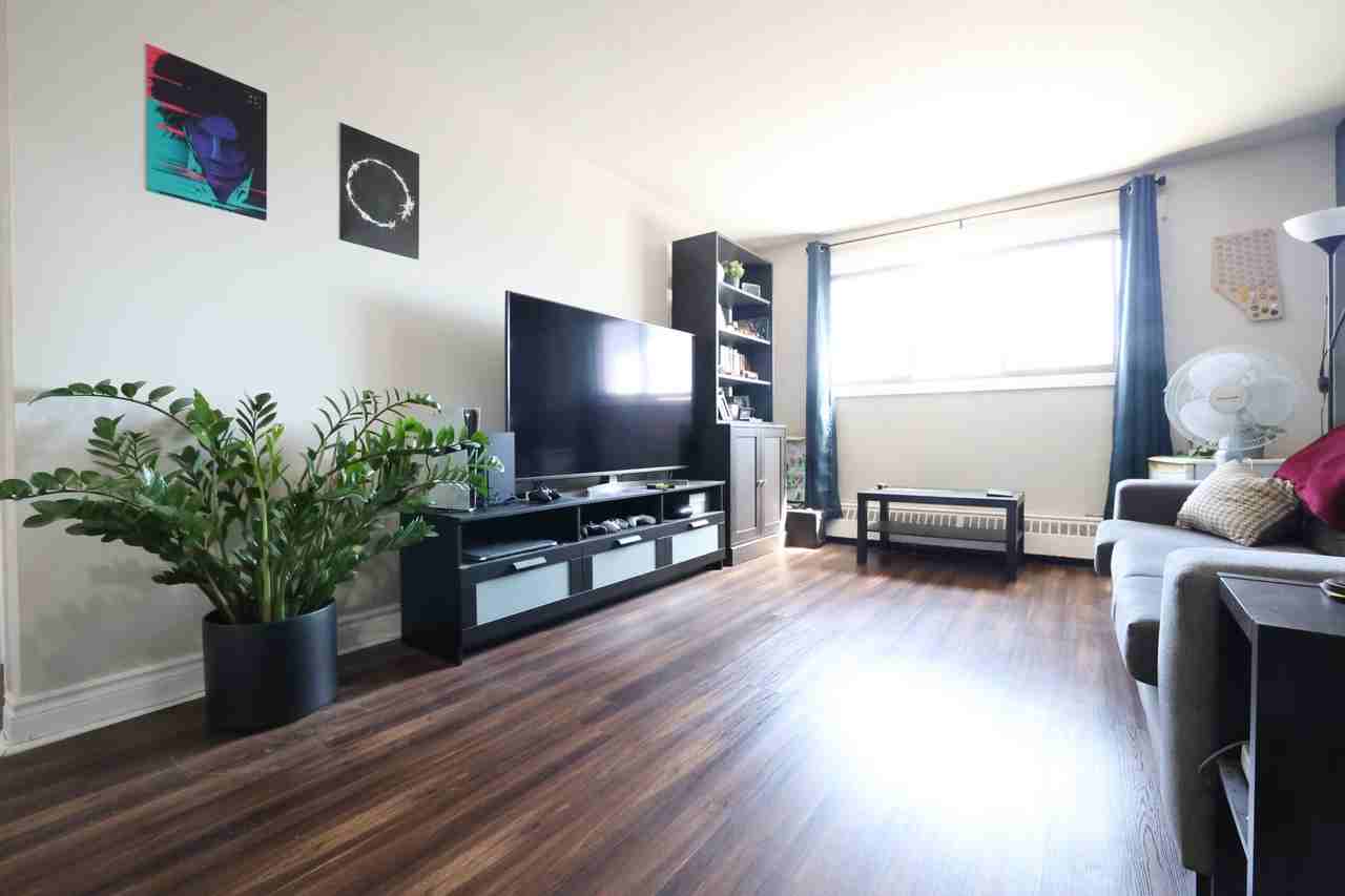 90 Willow Street #303 - Photo 2 of 8