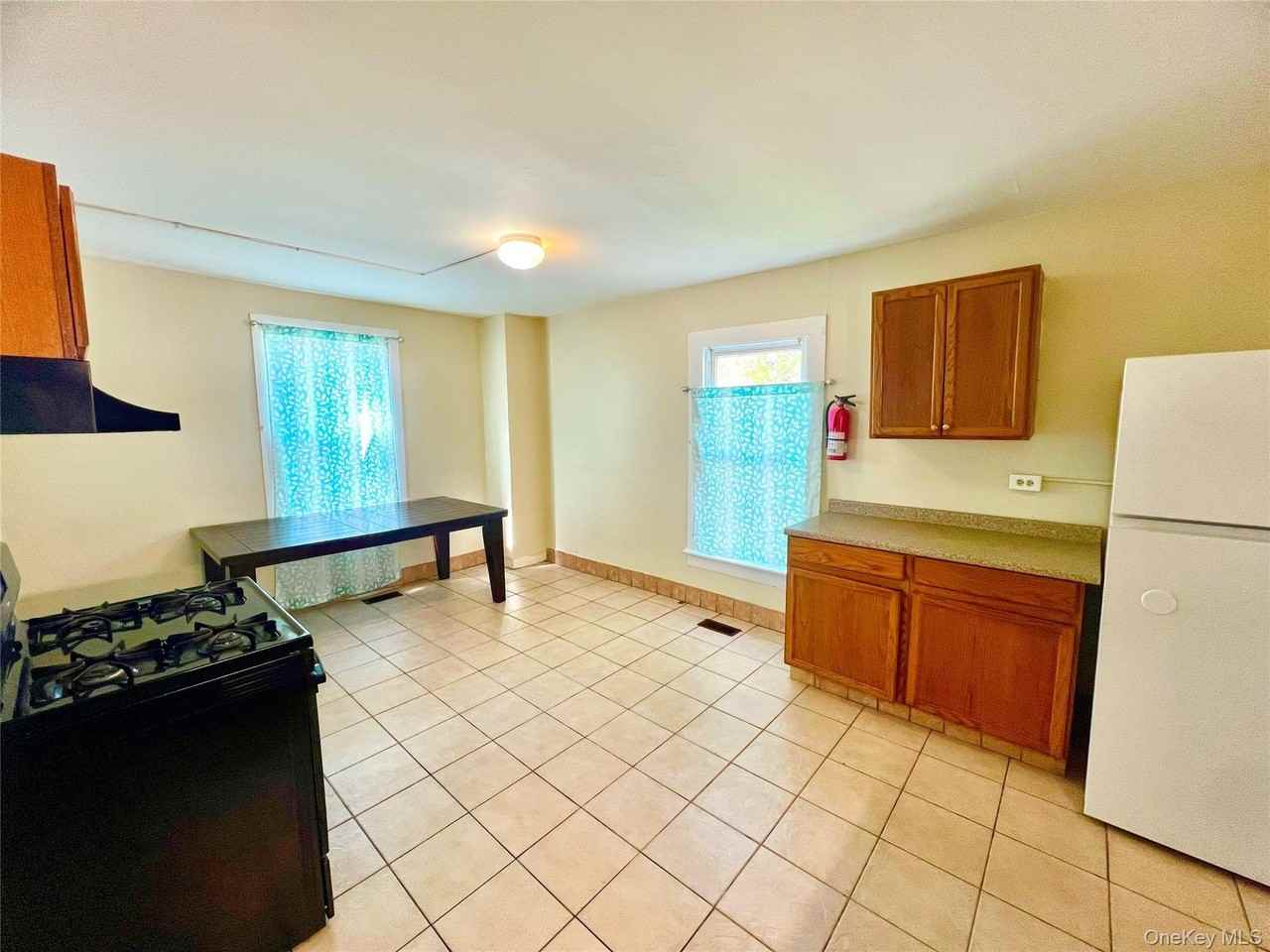 30 Knapp Ave - Photo 2 of 17