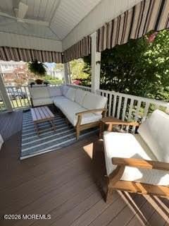 311 Garfield Ave - Photo 5 of 26