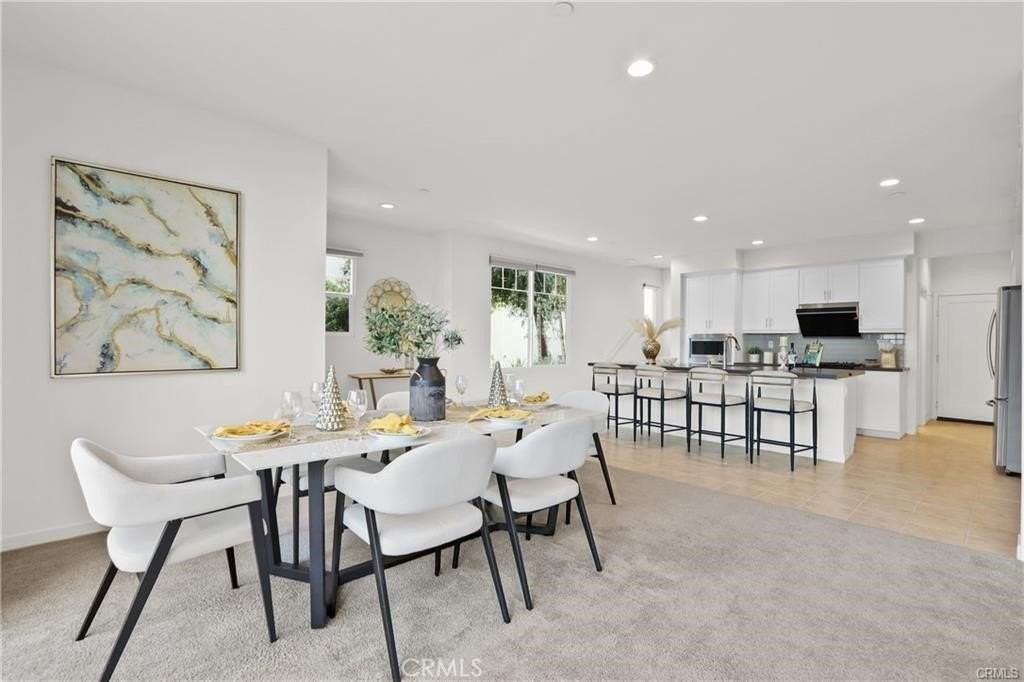 268 Novel - Photo 7 of 36