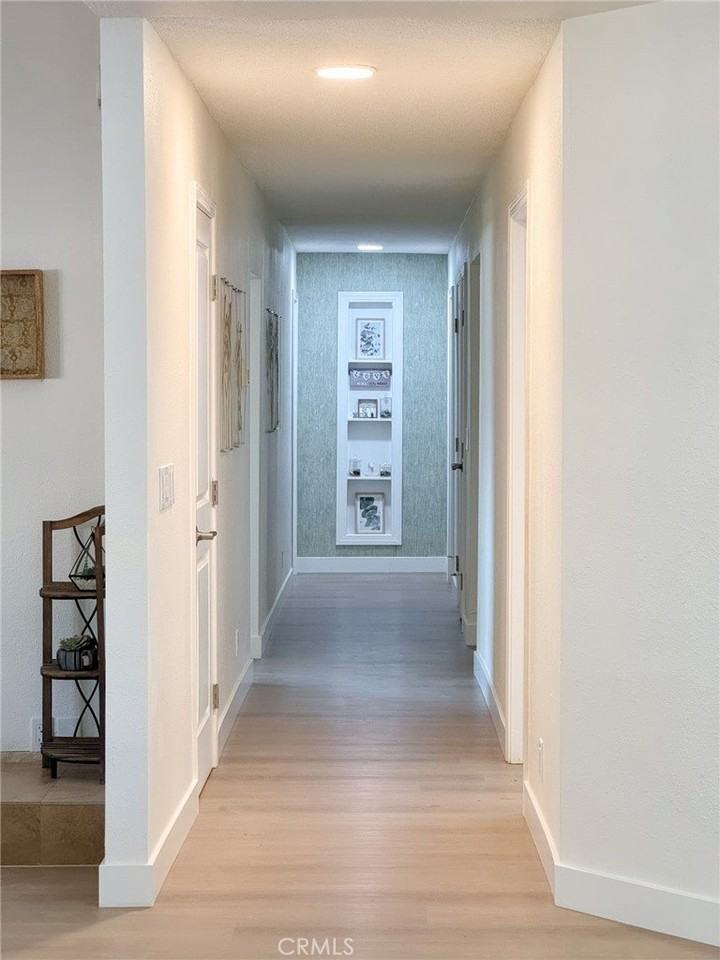 65585 4th St S - Photo 7 of 28