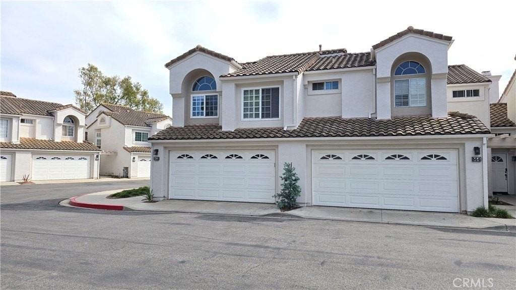 144 Agostino - Photo 3 of 39