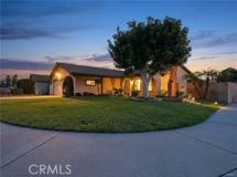 937 N Greenpark Ave - Photo 1 of 1