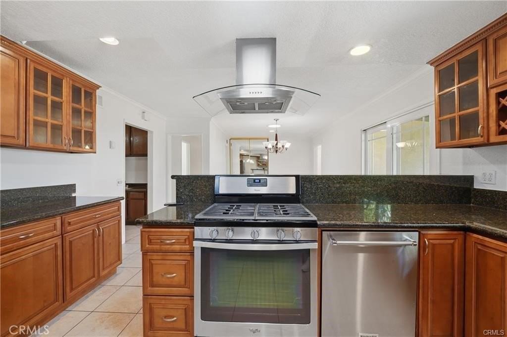 937 N Greenpark Ave - Photo 6 of 38