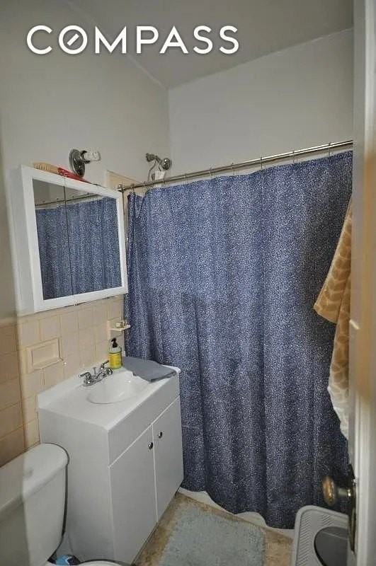 1028 2nd Ave #4F - Photo 4 of 4