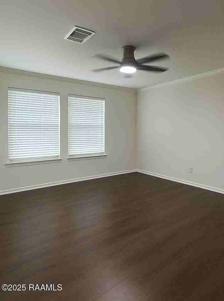 109 Stoneridge Dr - Photo 5 of 11