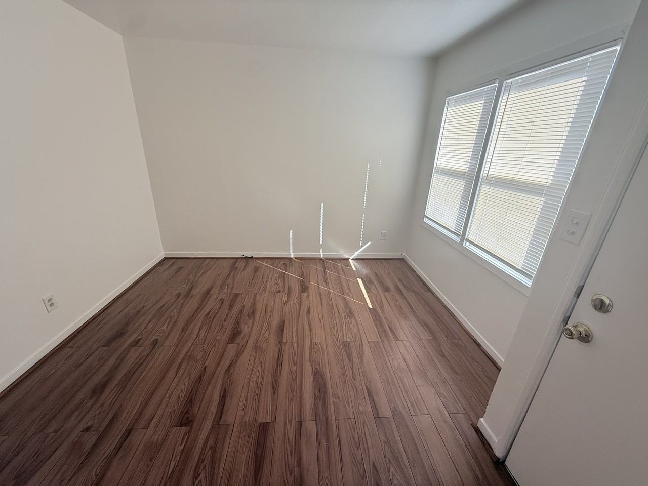 A St - Photo 5 of 17