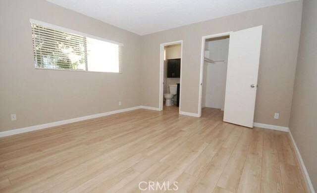 1237 Amherst Ave #1 - Photo 4 of 8