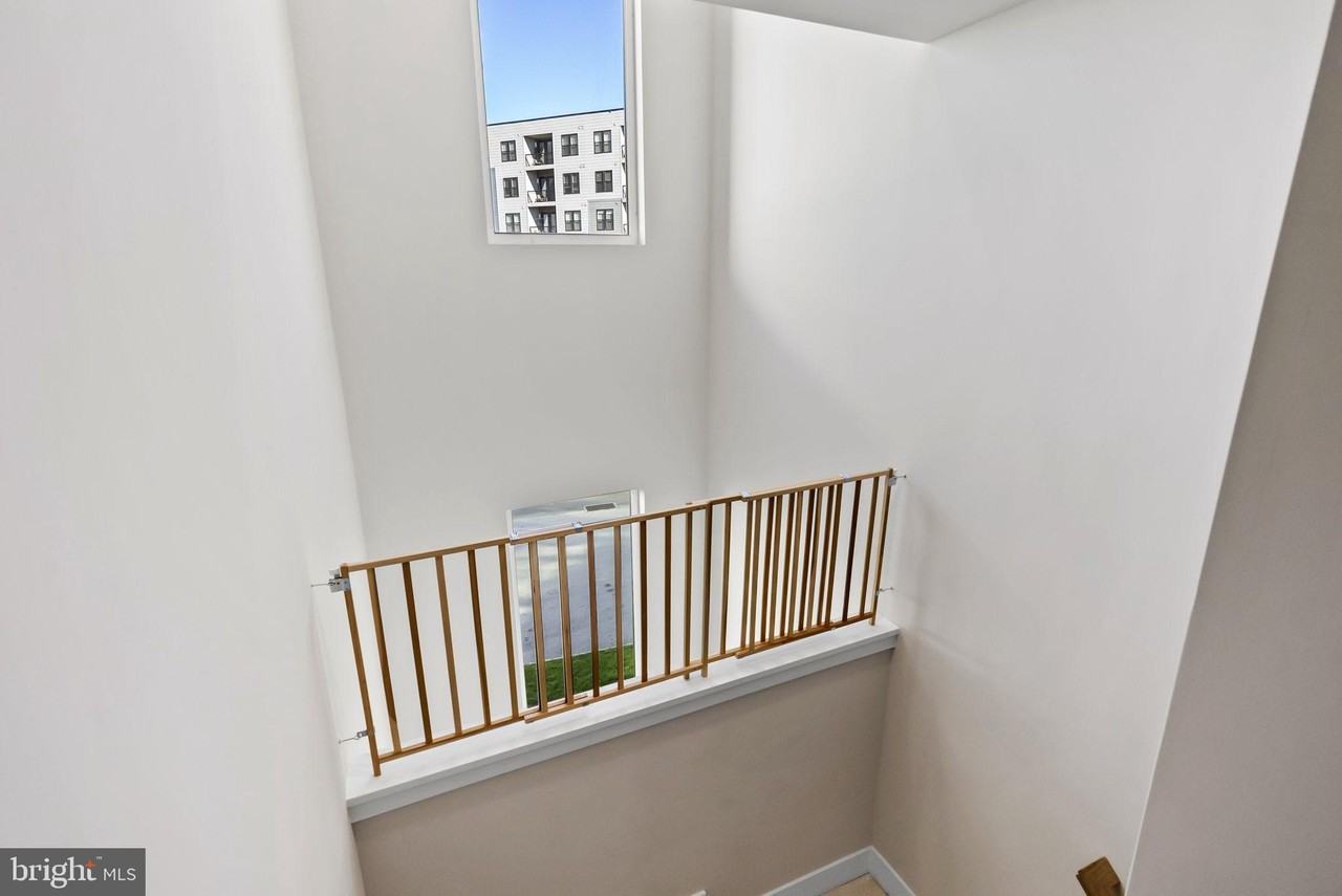 908 Laurens Aly - Photo 6 of 38