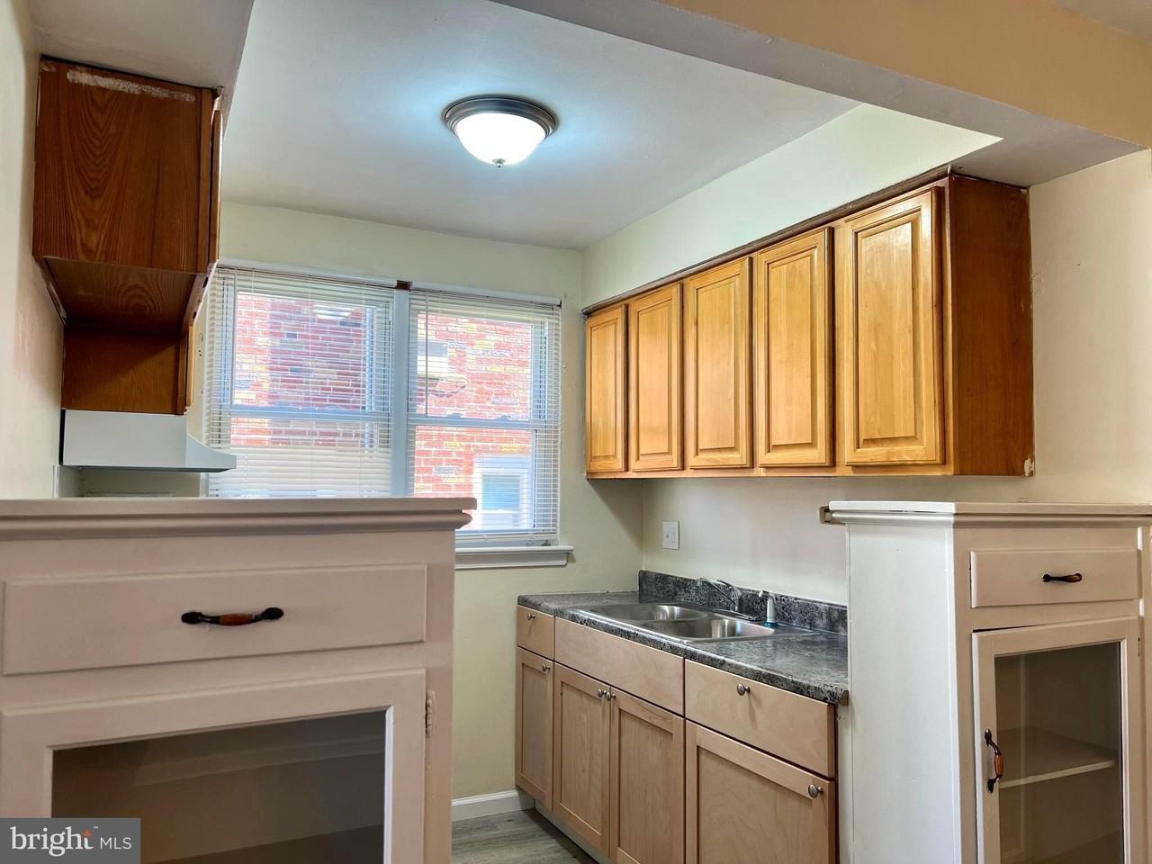 8320 Pickering Ave #A - Photo 4 of 12