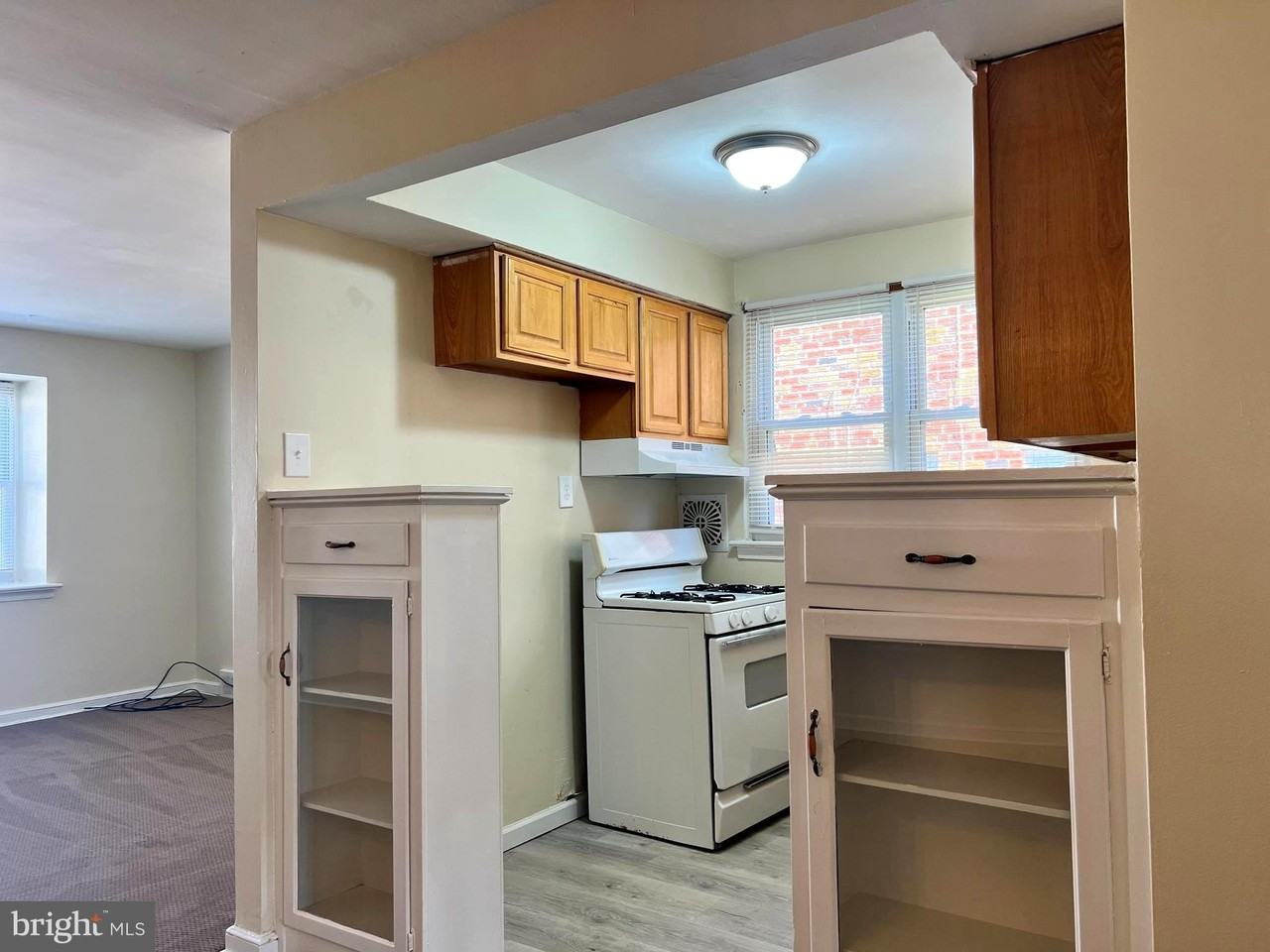 8320 Pickering Ave #A - Photo 5 of 12