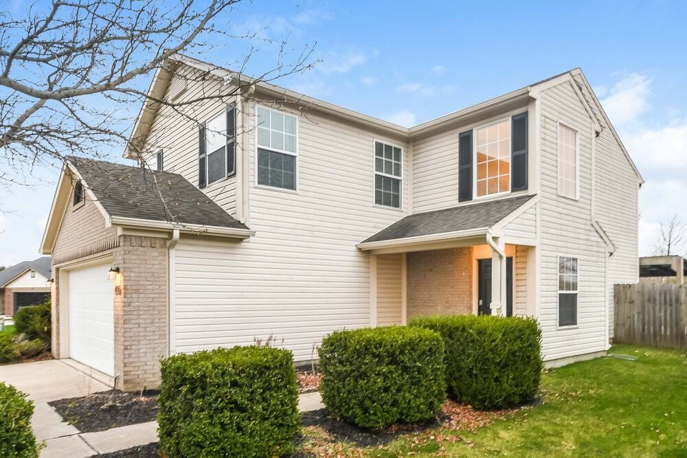 2136 Walnut Meadow Ct - Photo 4 of 17