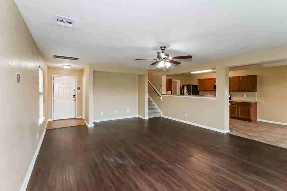 20710 Tayman Oaks Dr - Photo 6 of 17