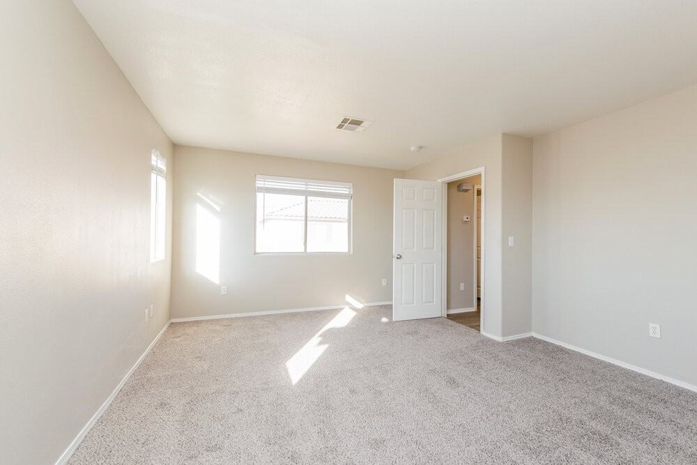 8104 Finch Feather St - Photo 7 of 17