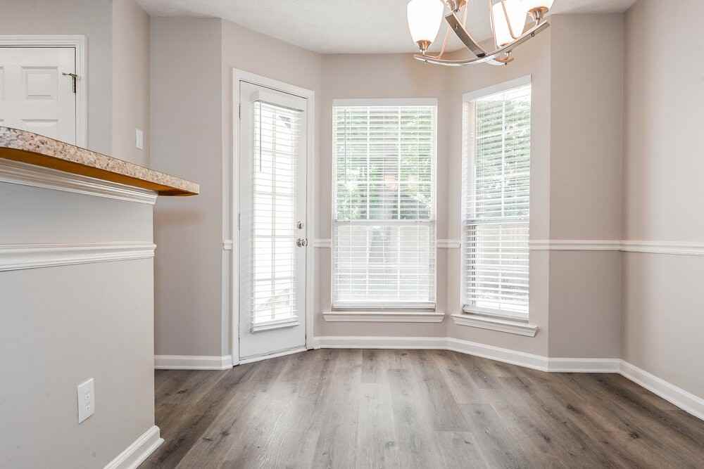 642 Beaver Run Trce - Photo 4 of 16