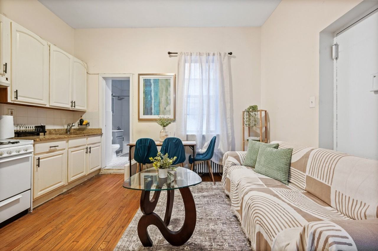 639 2nd Ave #1343905P - Photo 2 of 15