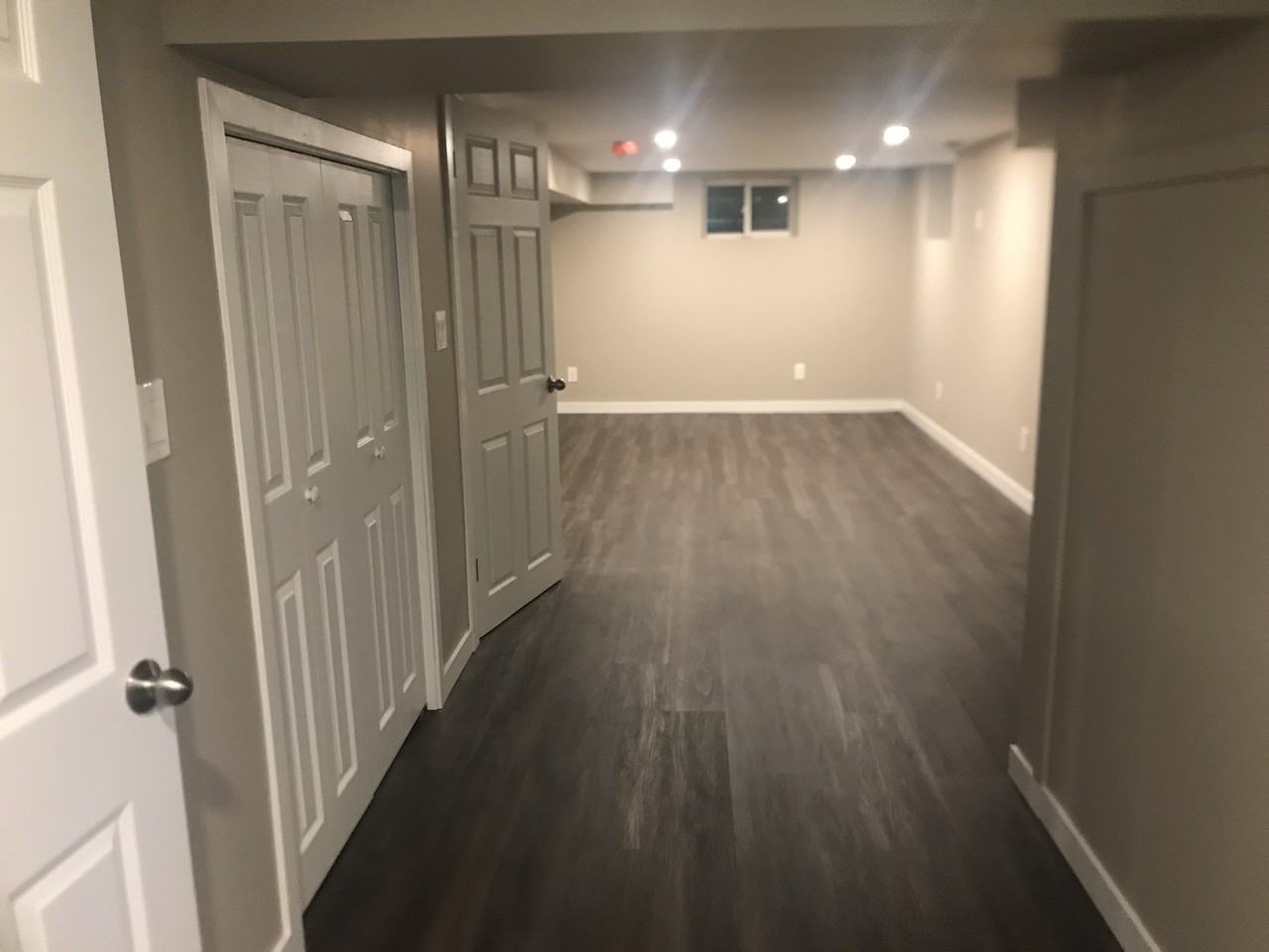 Barton St E & Ottawa St N - Photo 2 of 9