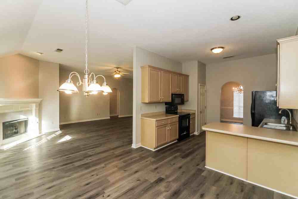 4971 Rabbit Chase Ln - Photo 7 of 16