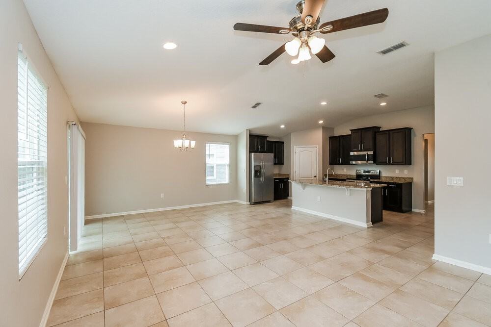 4161 Fishing Creek Ln - Photo 4 of 16