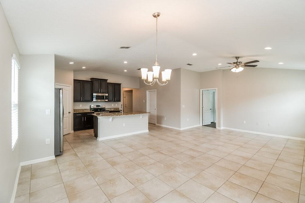 4161 Fishing Creek Ln - Photo 5 of 16