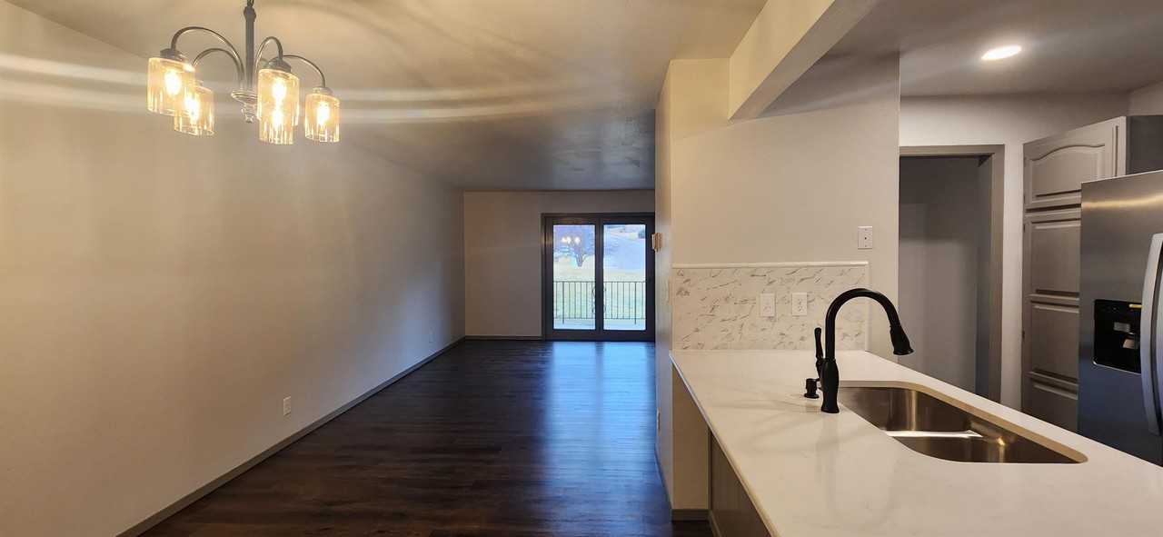 3945 Fairway Hills Dr #1 - Photo 2 of 21