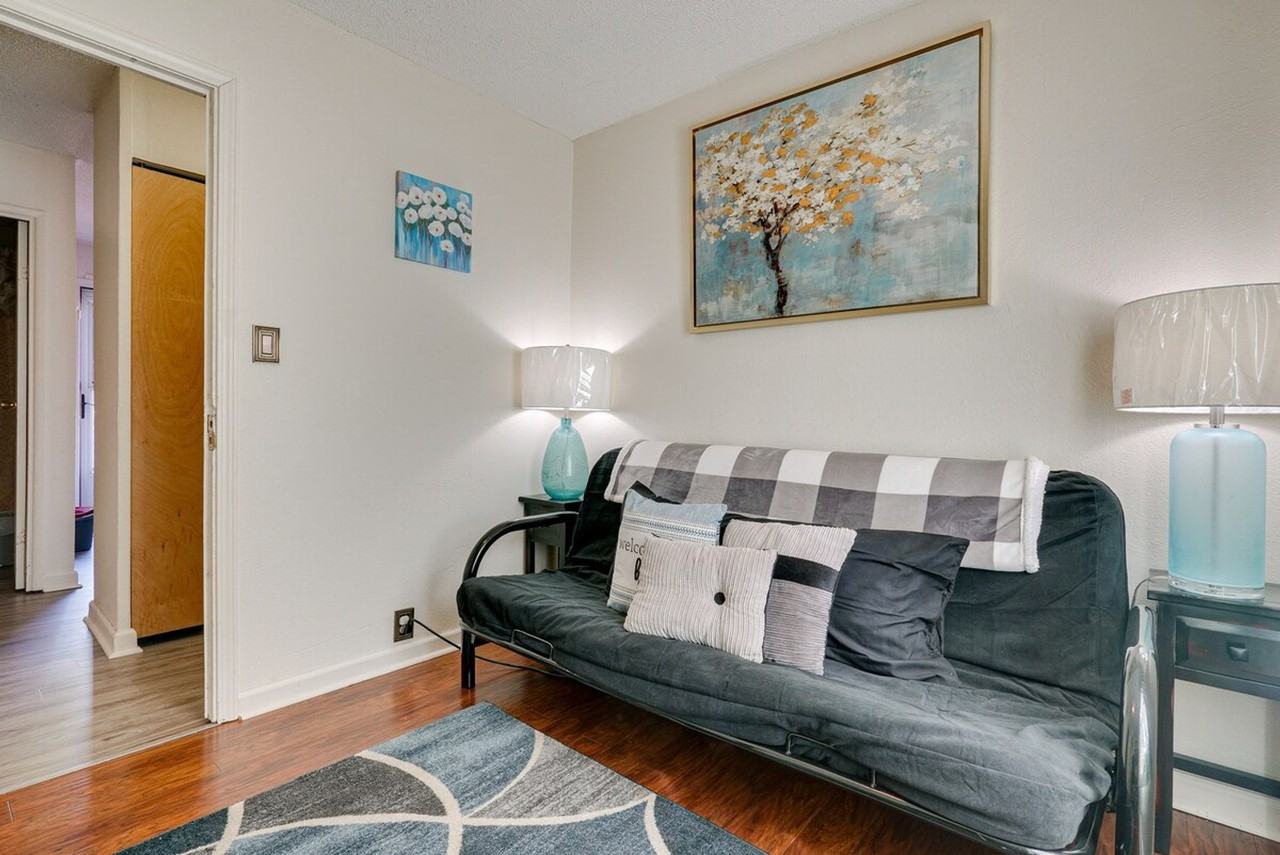 1111 E Grant St #1305444P - Photo 5 of 23