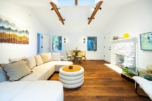 featured image of 522 Cascade Dr