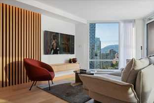 583 Beach Cres - Photo 1 of 1