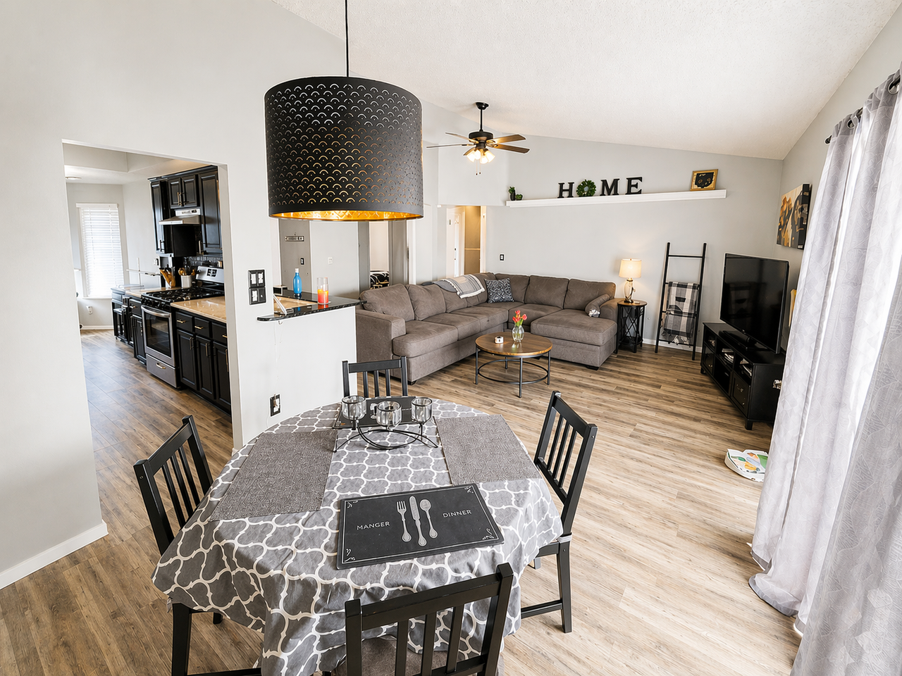 6353 Greyhawk Ave - Photo 4 of 17
