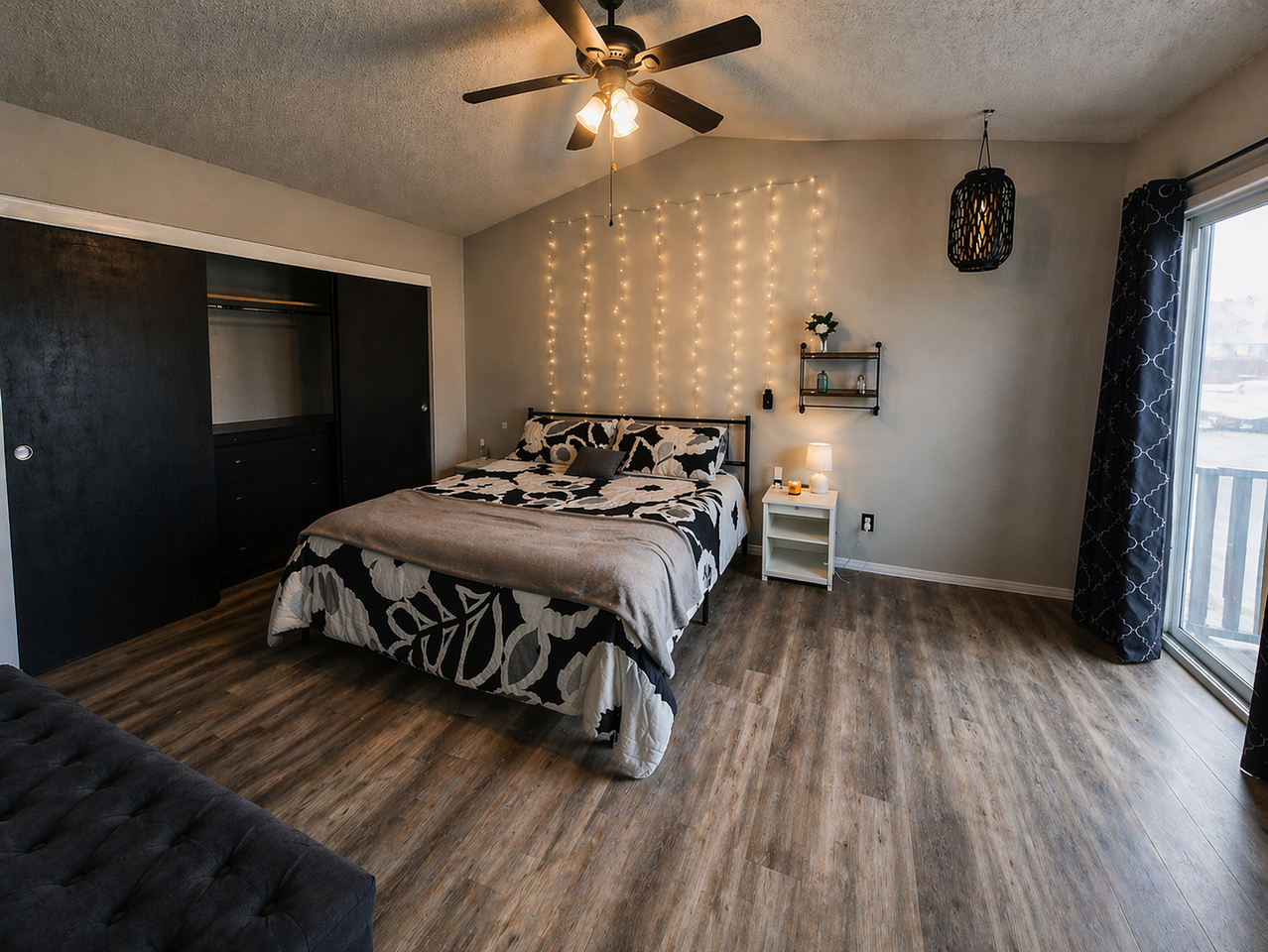 6353 Greyhawk Ave - Photo 7 of 17