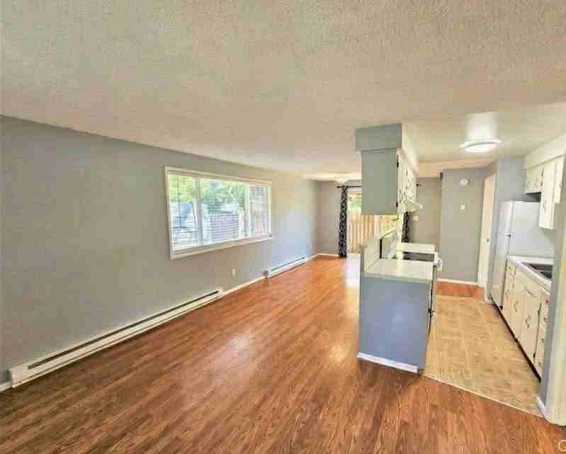 1202 4th Ave #1 - Photo 4 of 7