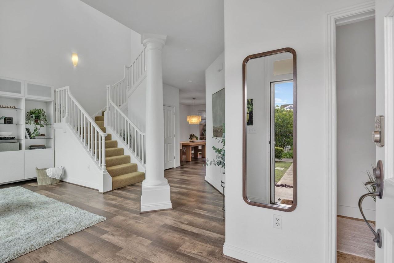 71 Makawao Ave #5 - Photo 3 of 34