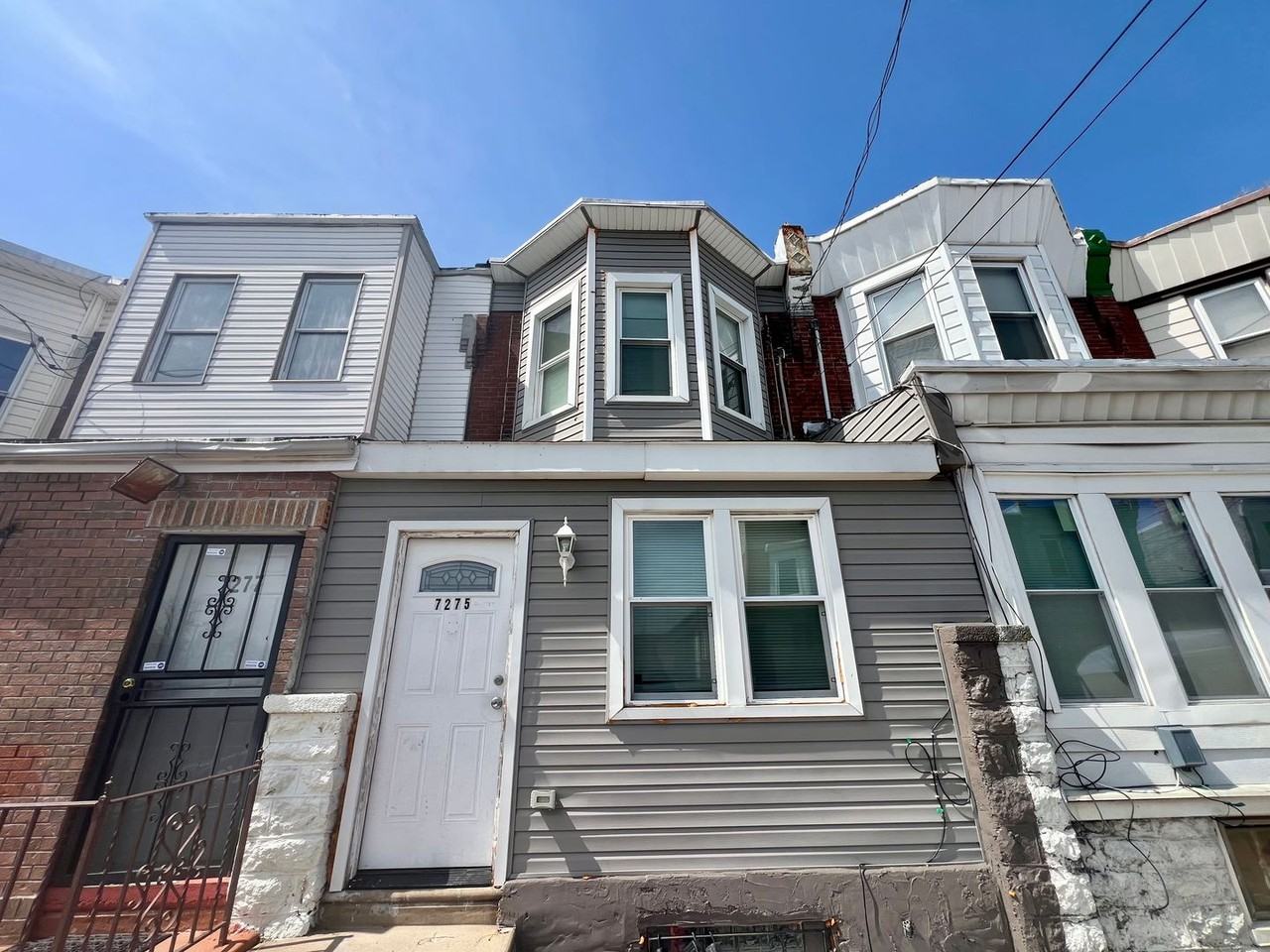 7275 Saybrook Ave - Photo 2 of 20