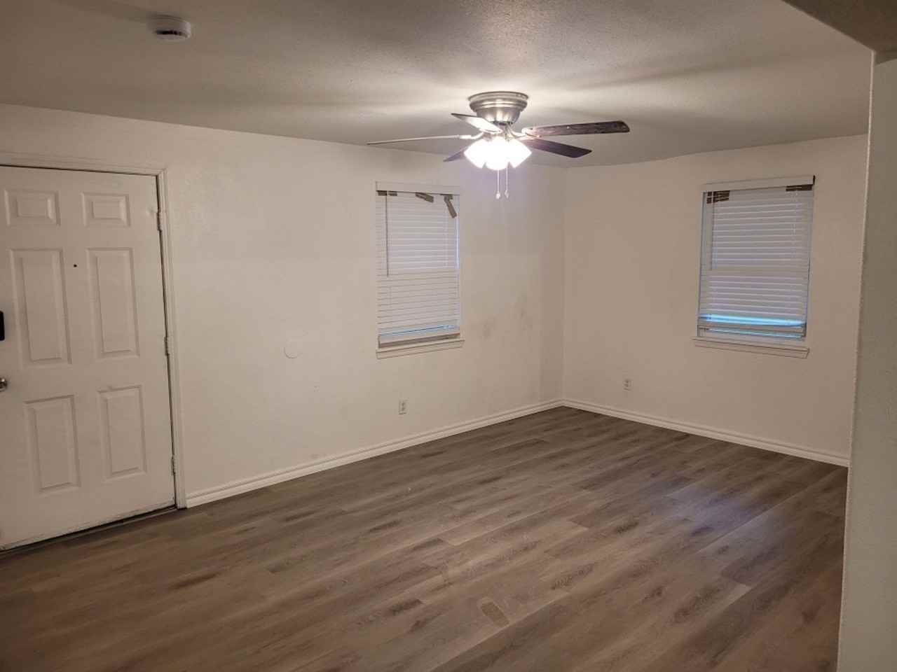 718 N 18th St - Photo 5 of 11