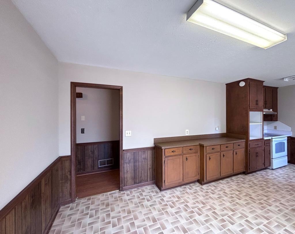 3054 Poplar Springs Church Rd - Photo 5 of 14