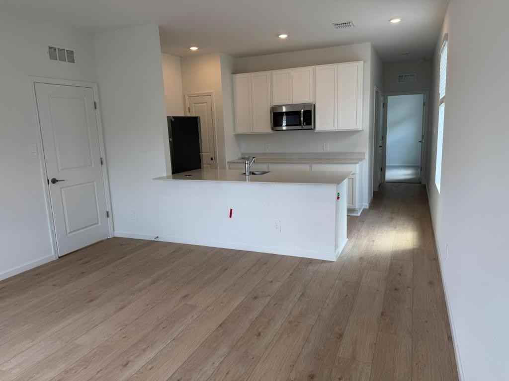 4407 Vibernum Ave, b ##A - Photo 2 of 8