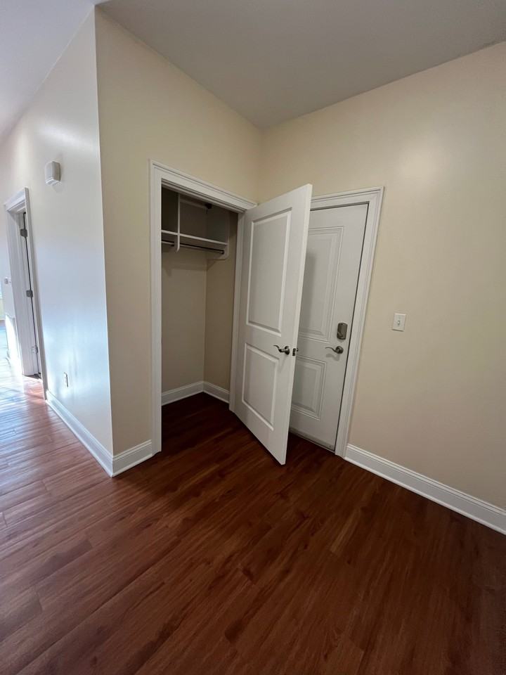 The Springs Luxury Apartments - Photo 2 of 8