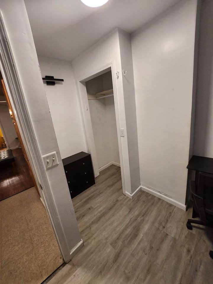 61 Walnut Street #2nd Floor - Photo 4 of 15