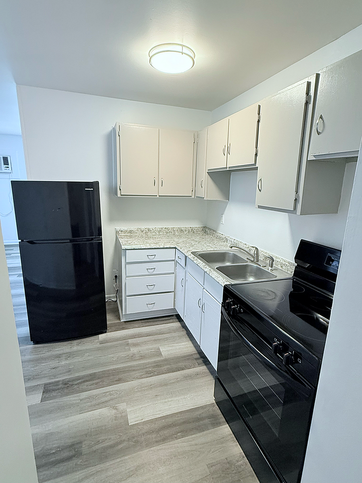 Vista West II - Photo 5 of 50
