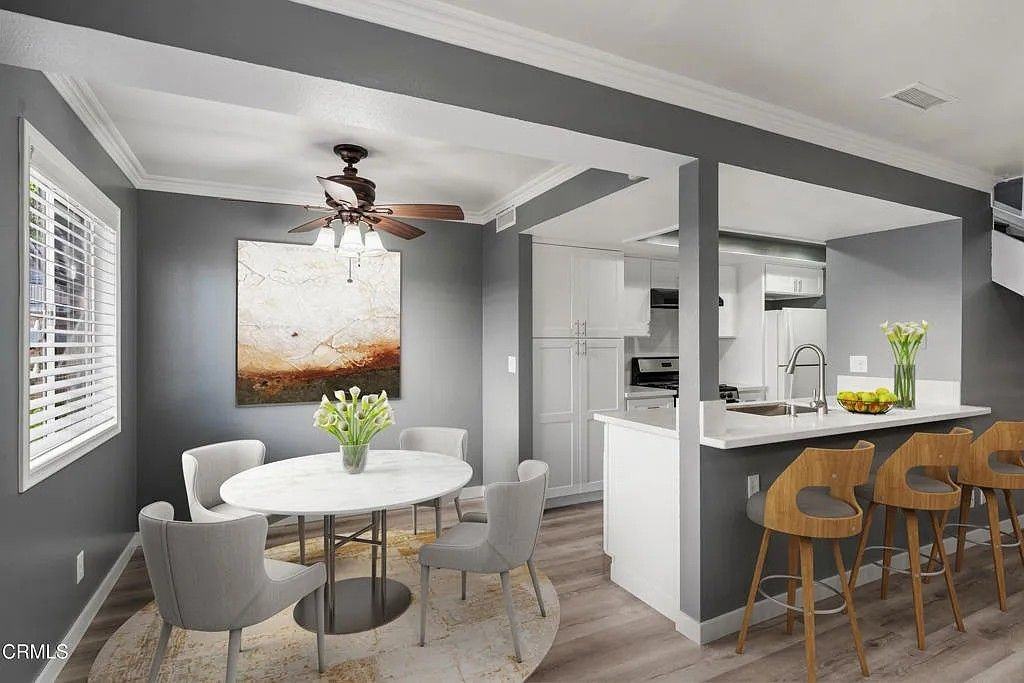 2612 Tiller Ave - Photo 3 of 15