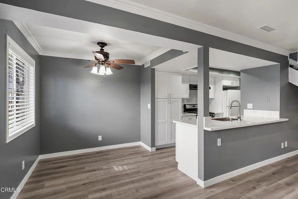 2612 Tiller Ave - Photo 4 of 15