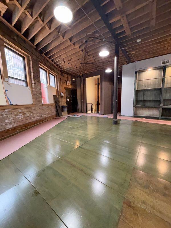 936 W Roscoe St - Photo 7 of 14