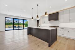 4920 N Lincoln Ave - Photo 1 of 1